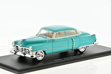 CADILLAC Serie 62 Berline 1960 1/43 SPARK S2923