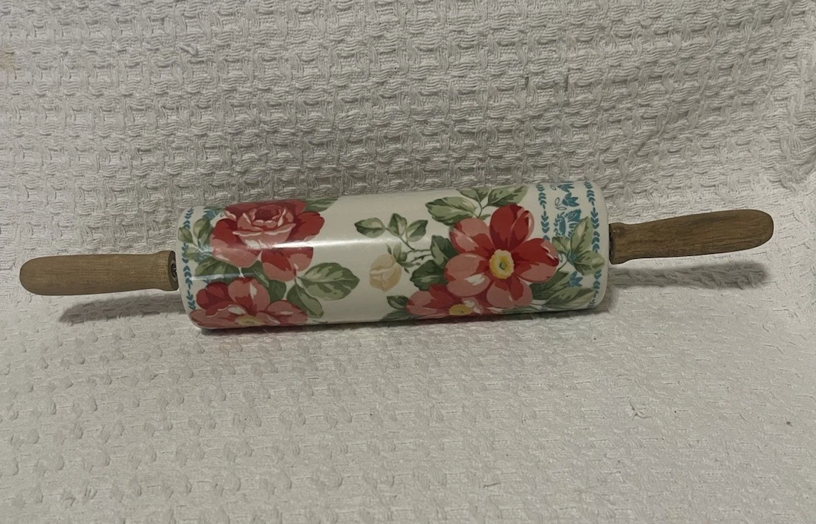 Retired Pioneer Woman Ceramic rolling pin vintage floral pattern