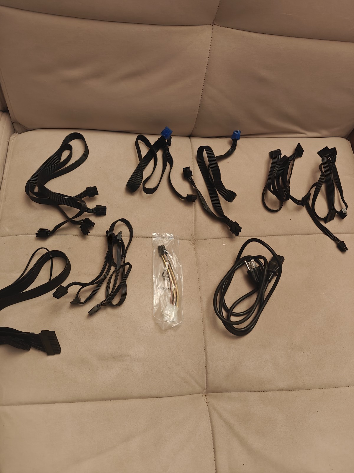 Rosewill Quark 750w Platinum Power Supply Unit with all original cables