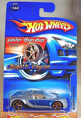 2006 Hot Wheels Faster Than Ever #144 BUGATTI VEYRON Silver/Blue w/Gold FTE Sp