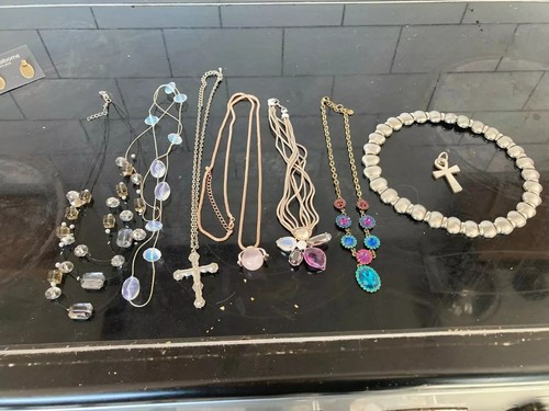 Ladies Costume Jewellery Necklace Choker x 7 as per photos