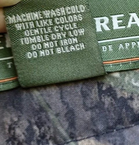 NEW Vintage Field & Stream Men XL Down Vest Mossy Oak Breakup Camo New Old Stock - Picture 5 of 9