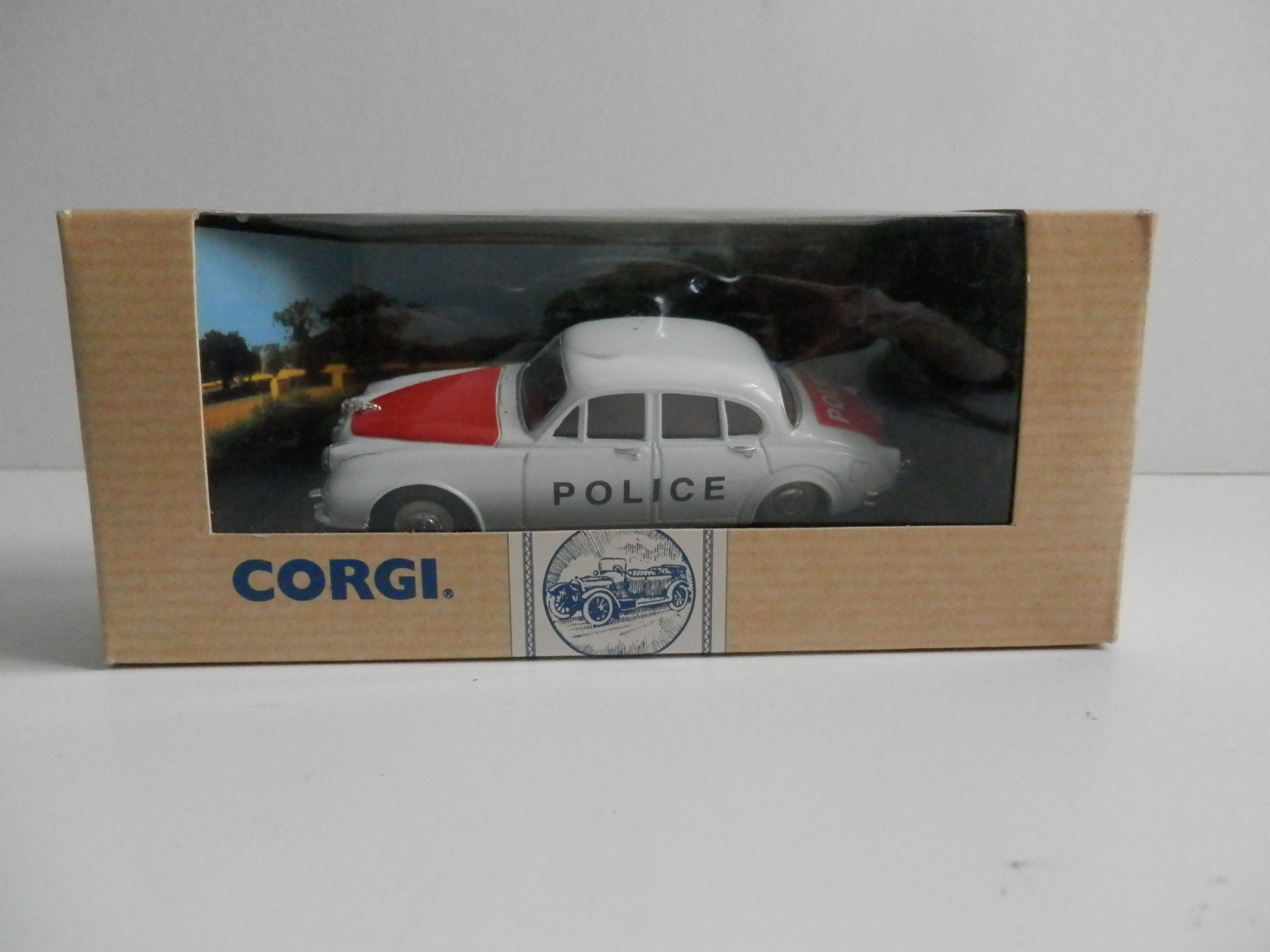 Corgi 1/43 Jaguar Mk2 – Police Staffordshire – Miniature Diecast Occasion