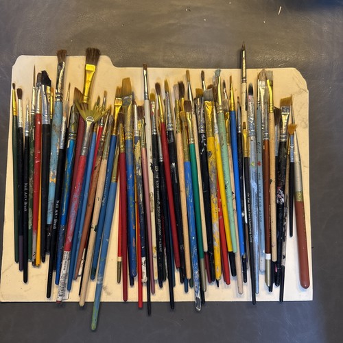 80+ Used Artist Detailed Brushes