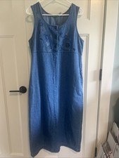 VTG Denim Floral Leaves Embroidered Sleeveless Dress Cottagecore Medium 10/12