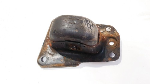 1k0505129j Кронштейн балки - Hinten linke 1k0.501.4 DE1684165-88