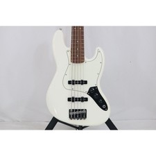 FENDER PLAYER JAZZ BASS V مستعمل 2022 w/ناعم غطاء