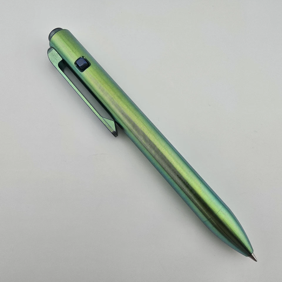 Pluma Táctil Giro Verde Ano Click Lateral Estándar 5.8" Fresado Titanio Pilot G2 EE. UU. Foto 2 de 4