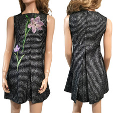 Dolce & Gabbana FW2016 Wool A-Line Floral Applique Designer Dress IT38