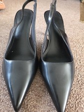 H&M  pointed toe design Pumps Slingback Witch...