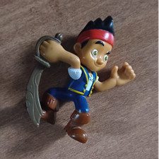 Disney Jake y los Piratas del País de Nunca Jamás Jake Figura Llavero/Dije con Espada