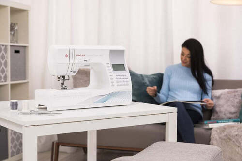 Singer 9960 Quantum Stylist™ Sewing Machine Pre-Owned - Picture 3 of 3