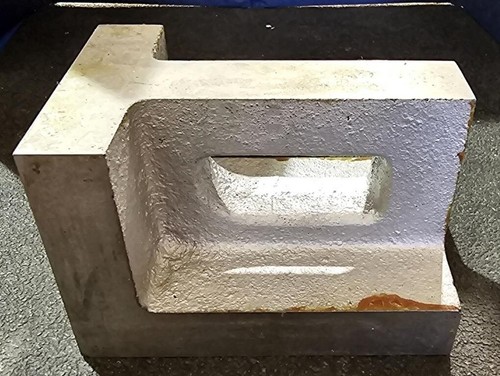 INTERSTATE 1 HOLE 6" HIGH X 4" WIDE X 4" DEEP RIGHT-ANGLE IRON 70147020 - Picture 2 of 5
