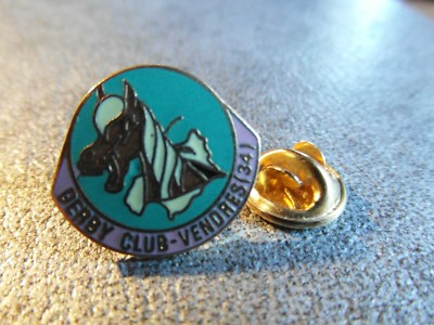 SELTENE PINS PINS - DERBY CLUB - VERKAUFEN - PFERD - TIER - Signiert TROPHY *EGF *