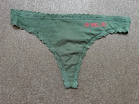 5 Pack Victoria&rsquo;s Secret sz M Cotton Lace-Trim Thong Panties Bundle Lot Set