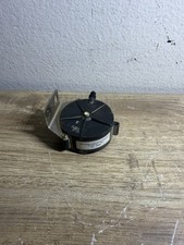 Furnace Air Pressure Switch Goodman MPL-9300-V-0.85-DEACT-N/O-VS 0.85" 37