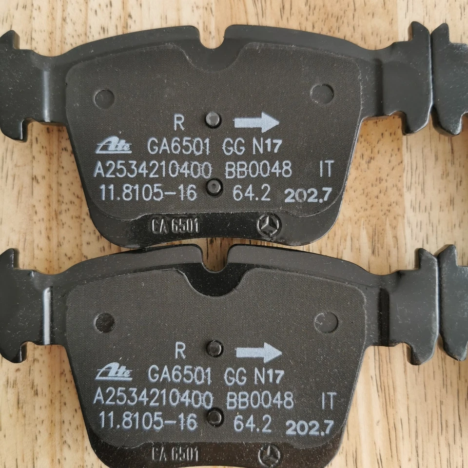 Original Mercedes-Benz Bremsbeläge Hinterachse C-Klasse W205 / GLC X253 C43 AMG - Bild 4 von 4
