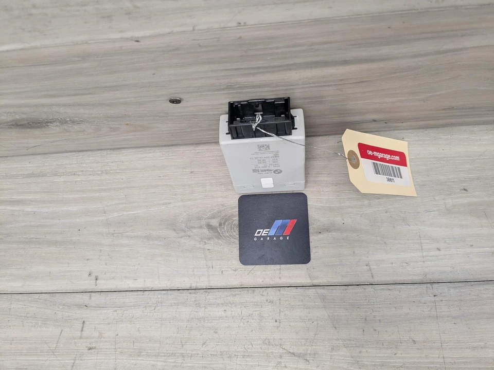 17-21 OEM BMW G30 G32 G12 G15 G16 F90 F92 M5 M8 Steering Column Control Unit - Image 4 of 4