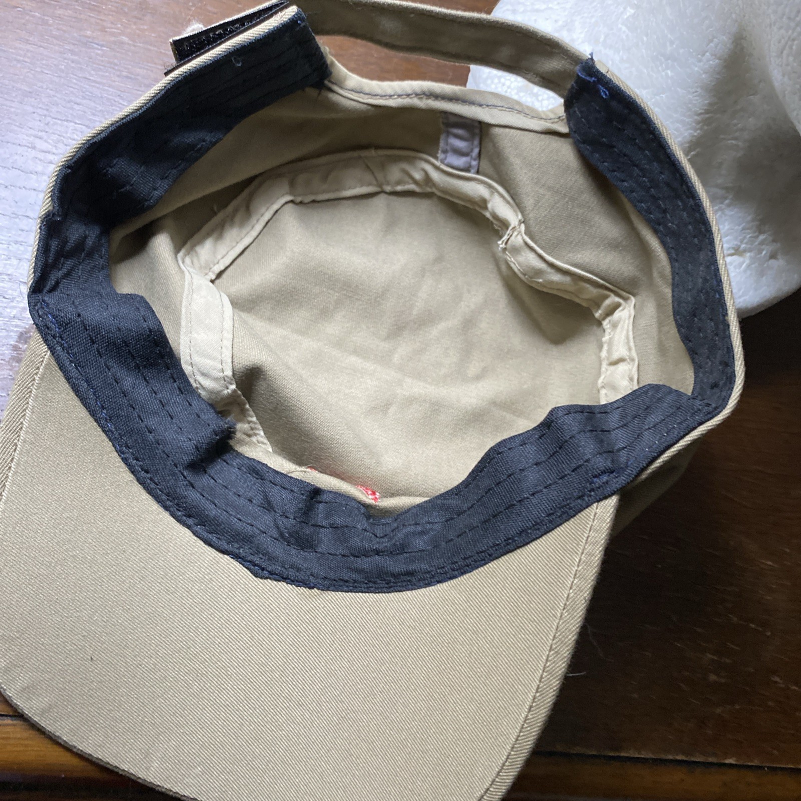 Red Star Cap, Good Shape, authentic - image 2