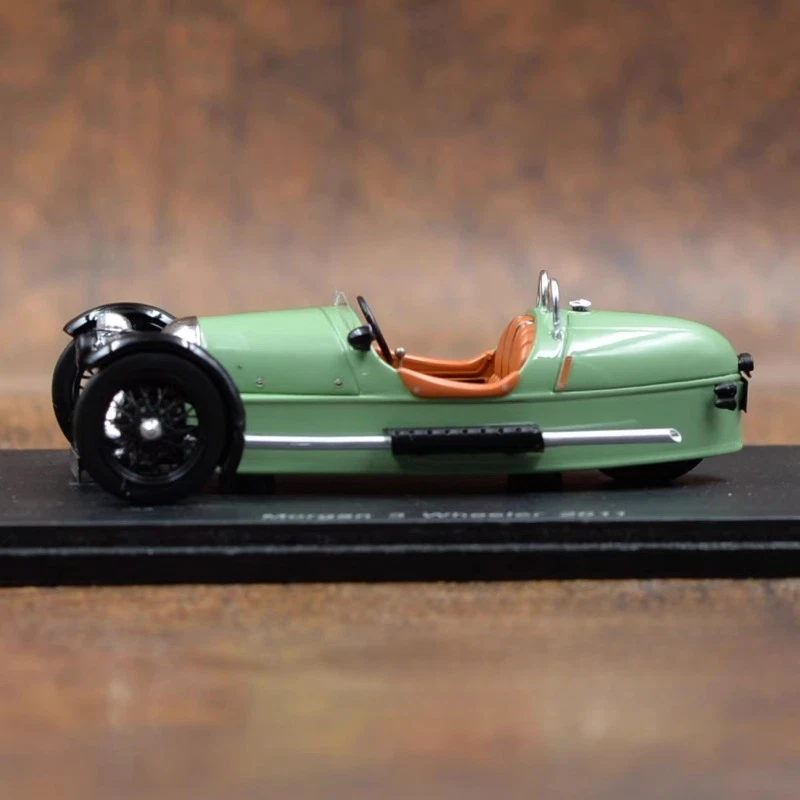 Spark 1/43 Morgan 3 Wheeler Three-Wheeled Vintage Car Model Collection Rare - Image 3 of 4