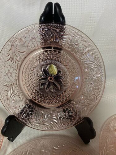 4 Vintage Indiana Glas Tiara Sandwichglas rosa Gänseblümchen Dessert 8,25 Zoll Teller 10934 - Bild 2 von 3