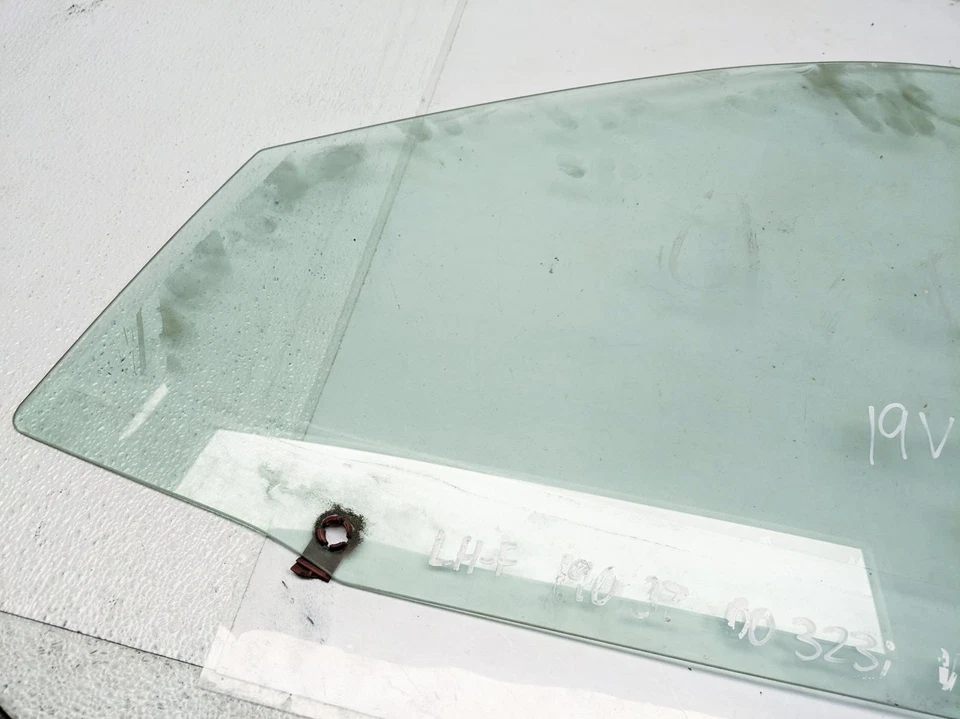 1999-2000 Bmw 323I седан 4Dr передняя водительская левая дверь стекло окно 51-33-8-196-025 - Изображение 2 из 4