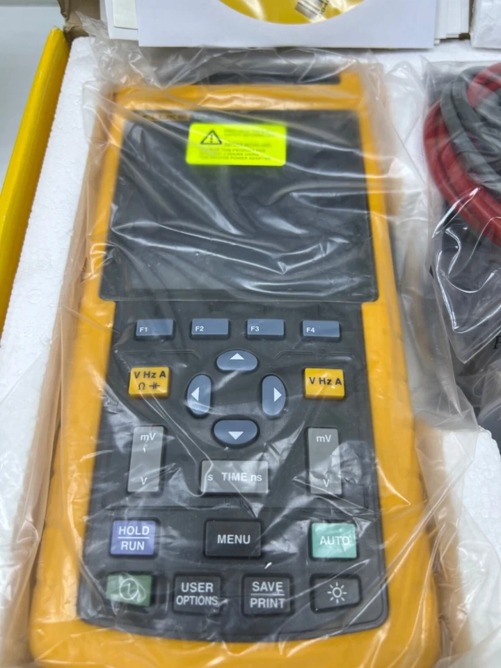 Fluke 123 Industrial ScopeMeter , 20 Mhz - Image 4 of 4