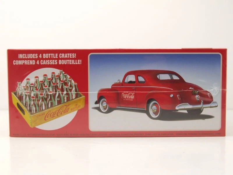 Plymouth Coupè 1941 Coca Cola Modellino Auto Kit Costruzione Plastica 1:25 AMT - Immagine 4 di 4