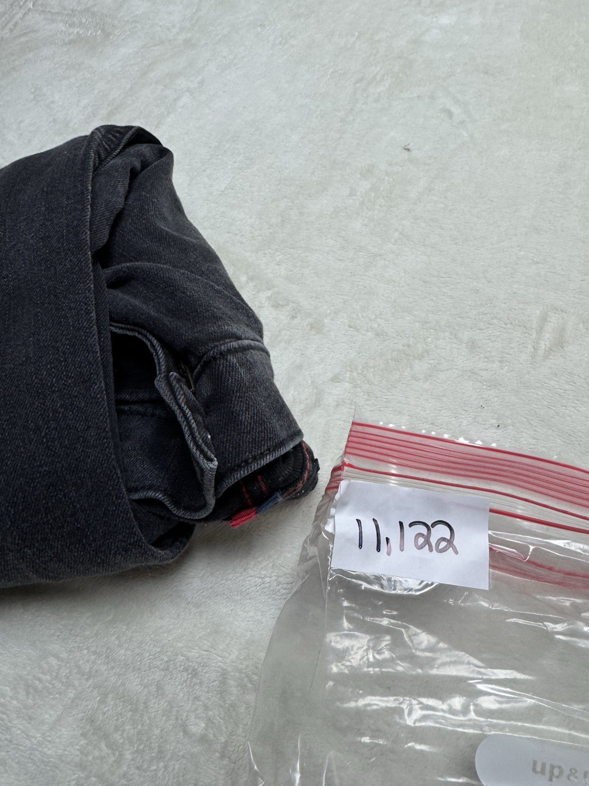 Tommy Hilfiger Jeans Mens 36 Black Denim 36x32 Straight Leg Pocket Flag thumbnail 17