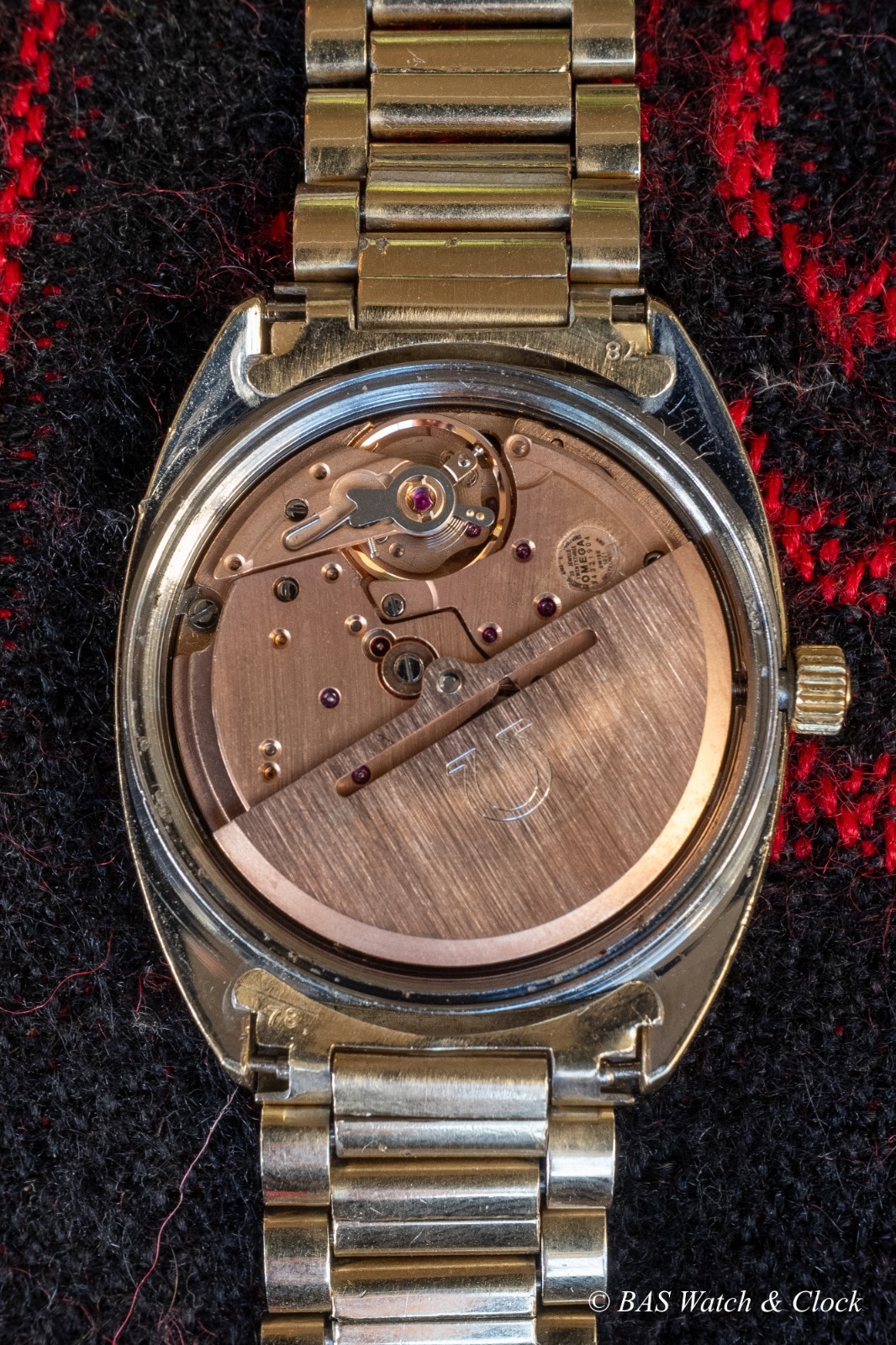 Omega Constellation 168.0057 1972 Auto Cal 1021 Gold Champagne Dial Serviced