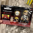 Funko Fnaf Snap: Five Nights at Freddy's - Vanessa with Hallway Playset