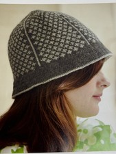 Fleur de Lys Hat Knitting Pattern Sport Weigh...