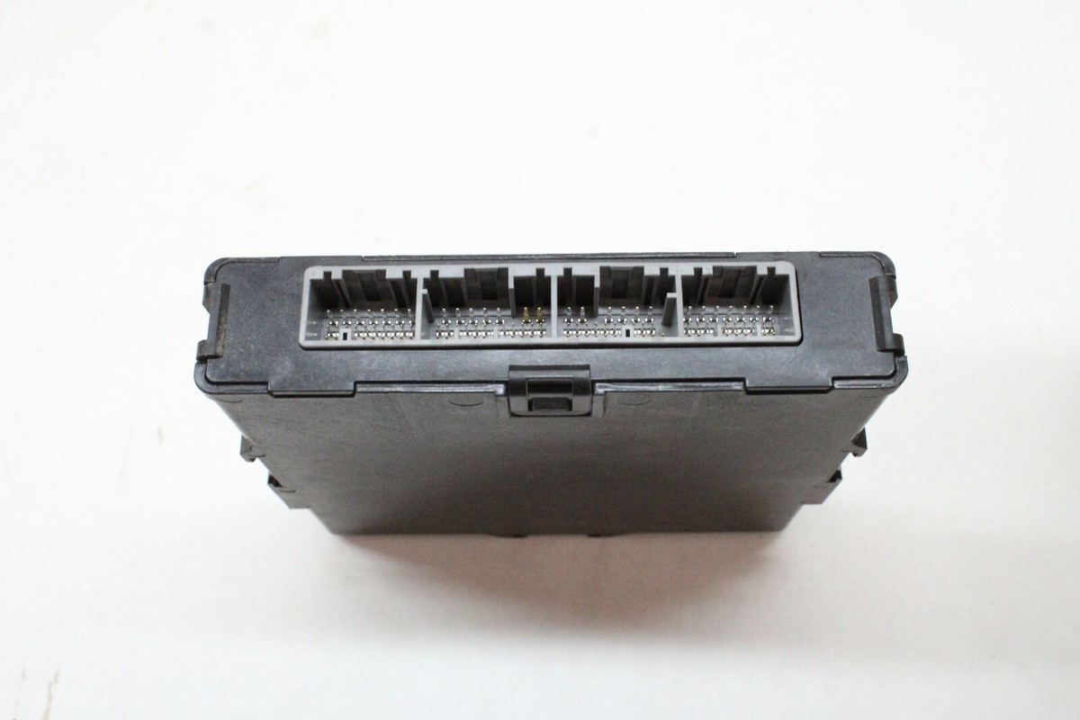 2019 TOYOTA CAMRY HYBRID VEHICLE CONTROL MODULE 89981-06122