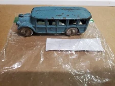 Vtg 1920S A.C. Williams Cast Iron Blue Tour Bus W/ Metal Wheels 5 Windows 4 1/2"