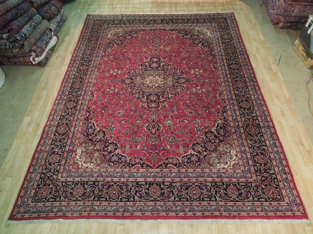 Fascinating 10x13 Authentic Hand Knotted Semi-Antique Rug B-71059