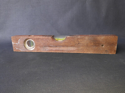 ANCIEN NIVEAU EN bois et laiton EUR 4,99 - PicClick FR
