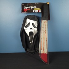 SCRE4M Ghost Face Mask and bloody Knife Funworld 2016 Halloween costume