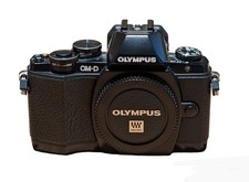 Olympus OM-D E-M10 Mirrorless Camera Body Black Good Condition JP