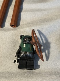 Lego Star Wars Set 7956 Ewok Attack Complete