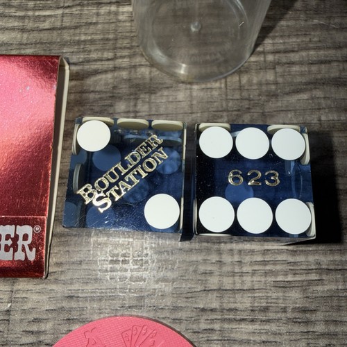 Vintage Las Vegas Casinos El Rancho Silver Stripper Boulder Station Chips Dice - Picture 5 of 12