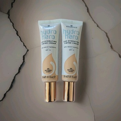 Essence Hydro Hero 24H Hydrating Tinted Cream  05 Natural Ivory. 2×30 ml. LSF 15