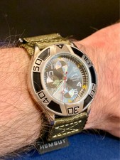 Slazenger oversized style watch 40mm with new nylon strap
