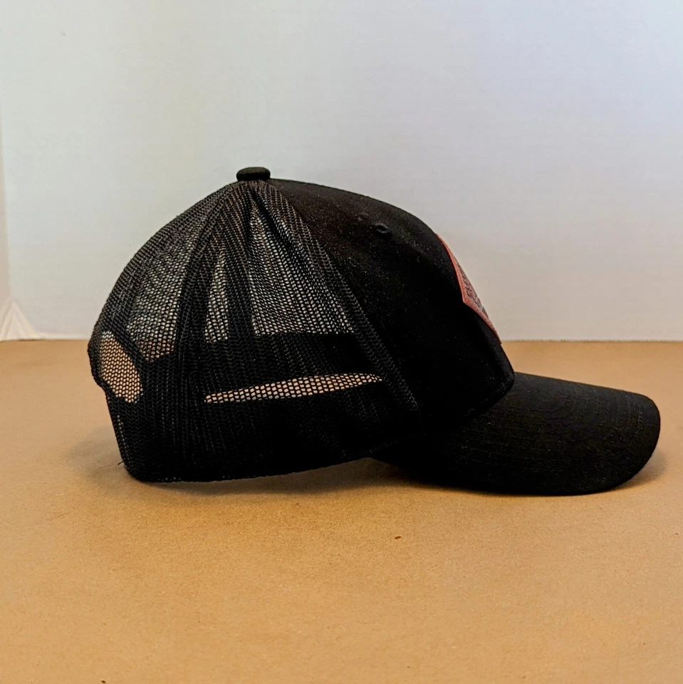 USCAPE CLEVELAND OHIOFAUX CUERO DIAMANTE CAMIONERO SOMBRERO AJUSTABLE NEGRO Foto 2 de 4