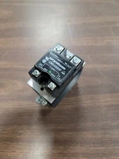 Crydom Solid State Relay 4-32VDC CWD4890P Din Rail Mount Heat Sink