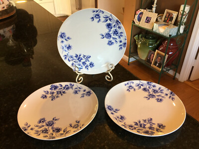 Paula Deen Collection ''Spring Prelude'' Dinner Plates x3 Blue Flowers White Coupe
