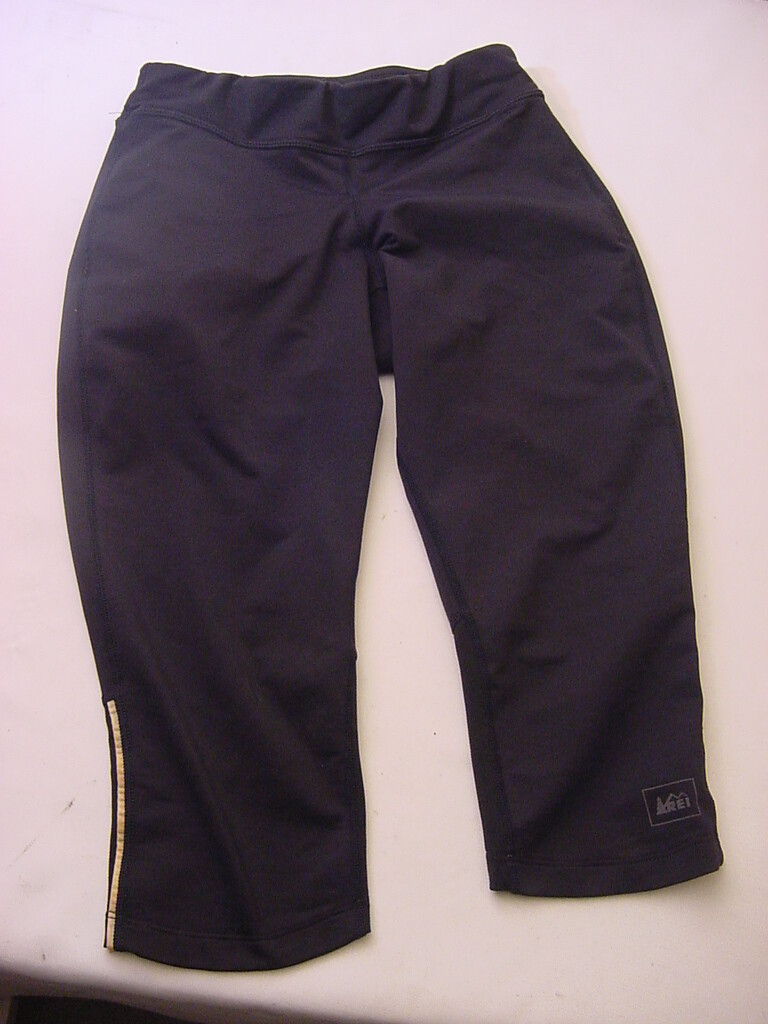 REI CAPRI STRETCH PANTS WORKOUT YOGA WOMEN'S SIZE S… Gem