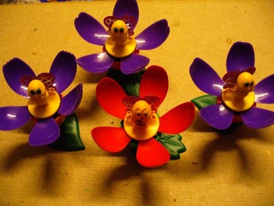 Blumenzauber mit dem Schmetterling  D      04      4 Figuren  +  1 BPZ
