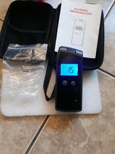 Figollty EK915B Breathalyzer, Portable Alcohol Tester Rechargeable With Case