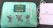 Cartera pequeña Loungefly Disney Brave Merida Bear con cremallera verde azulado/verde