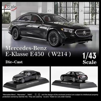 iScale 1:43 Black Luxury Sedan Diecast Model Car Alloy Toys Collection Gifts